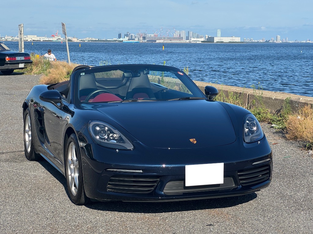 Porsche 718 Boxster